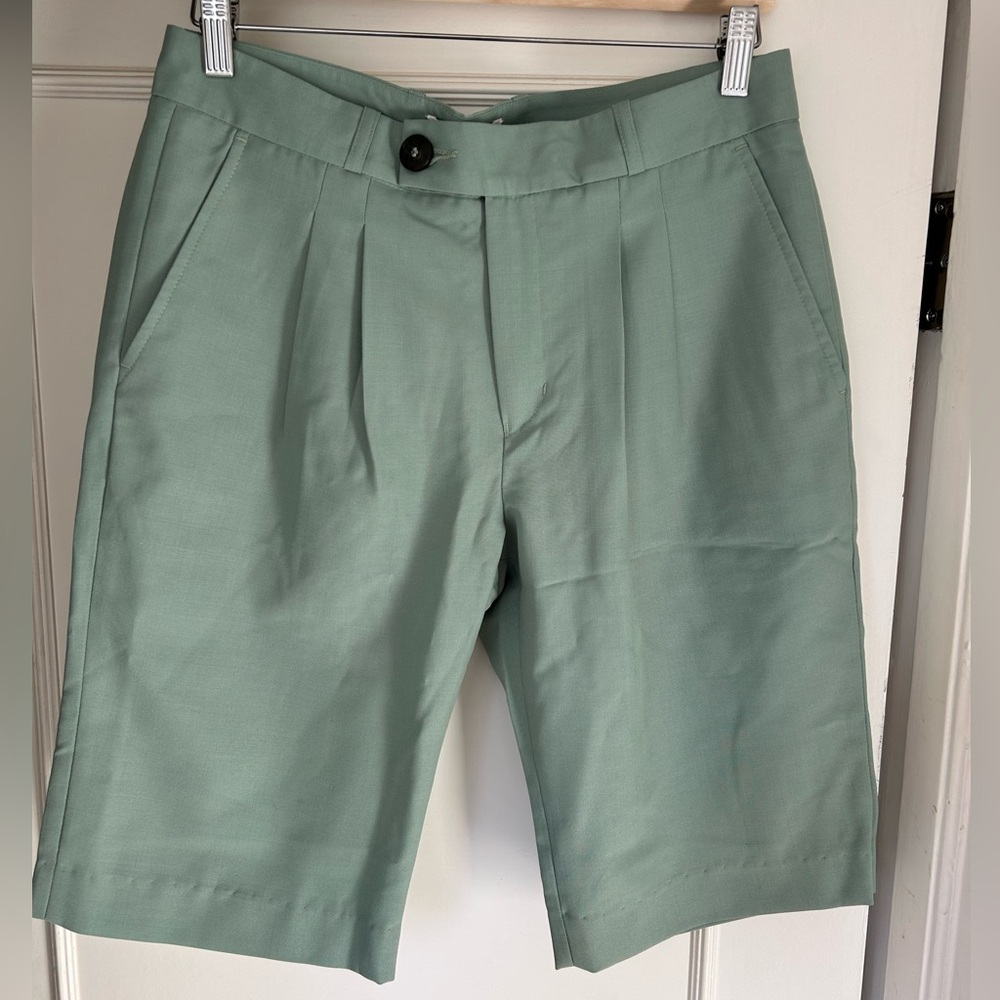 Ernest W Baker Green Wool Shorts sz M/34